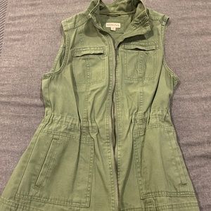 Army green zip up vest
